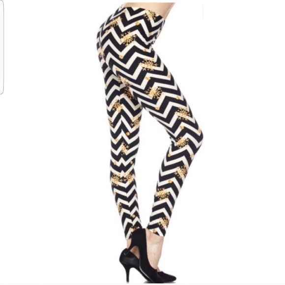 Chevron Snowflake Leggings - Picture 1 of 2